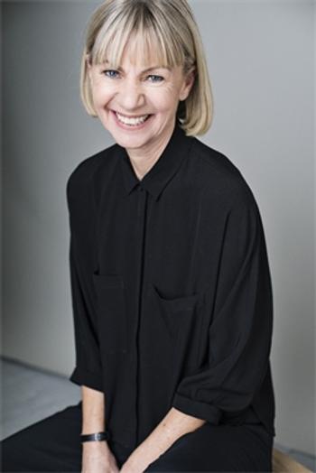 Contributor image for Kate Mosse